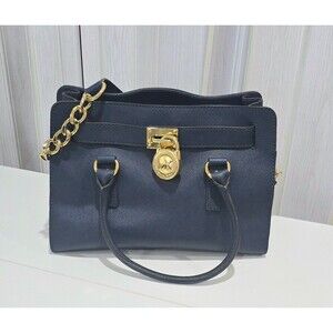 Dark blue Hamilton bag in like new condition, shoulder bags,
